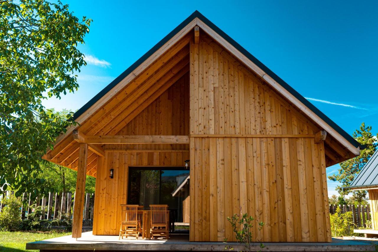 One-Bedroom Cottage,1593939646:JPEG