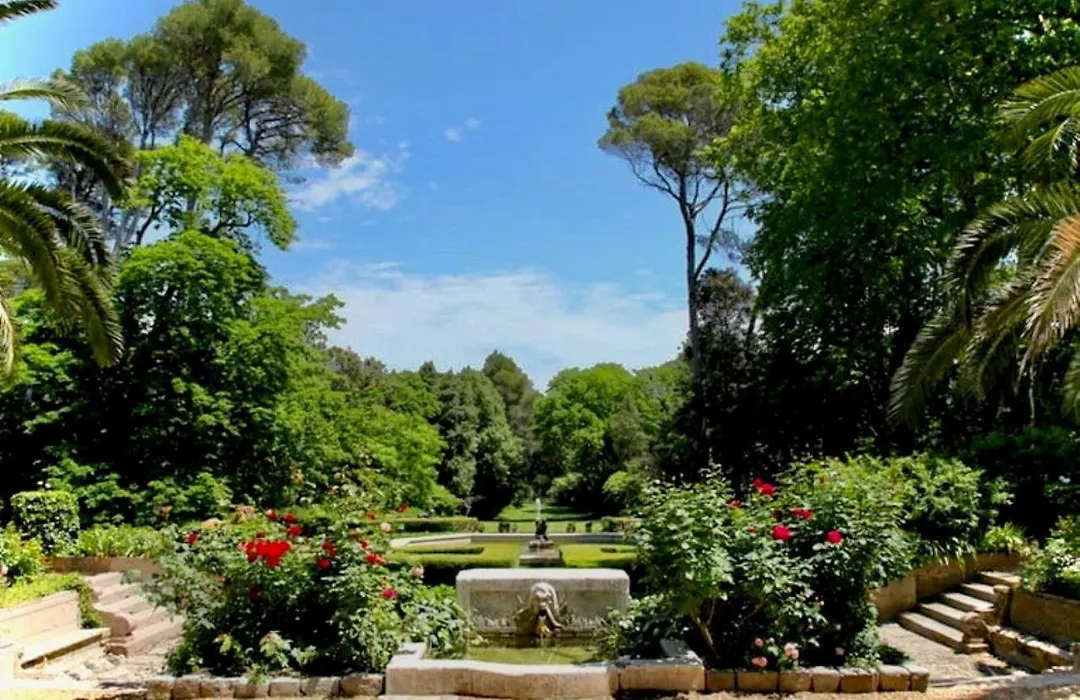 Château Saint Martin de La Garrigue-1