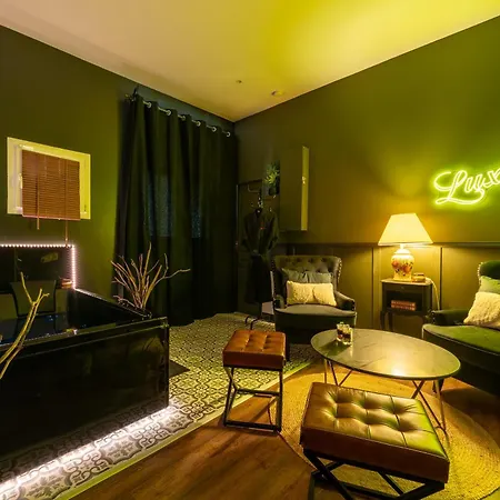 Love room - Luxuria Avignon-3
