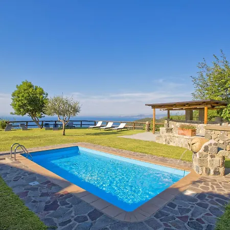 Agriturismo Pera Di Basso-3
