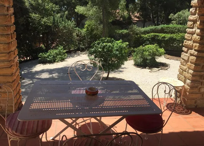 Villa provençale – grand jardin - 2 chambres