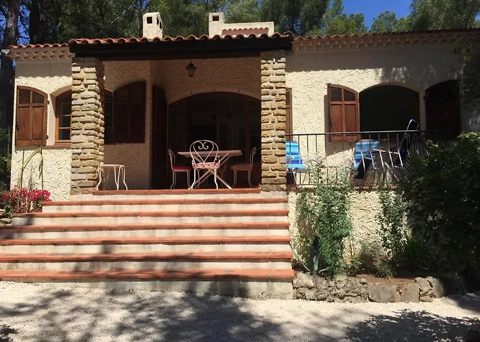 Villa provençale – grand jardin - 2 chambres