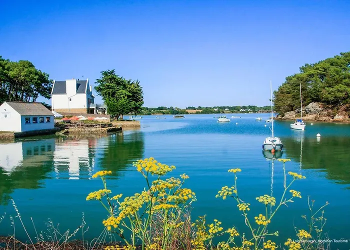 Belle longère en campagne à Larmor Baden