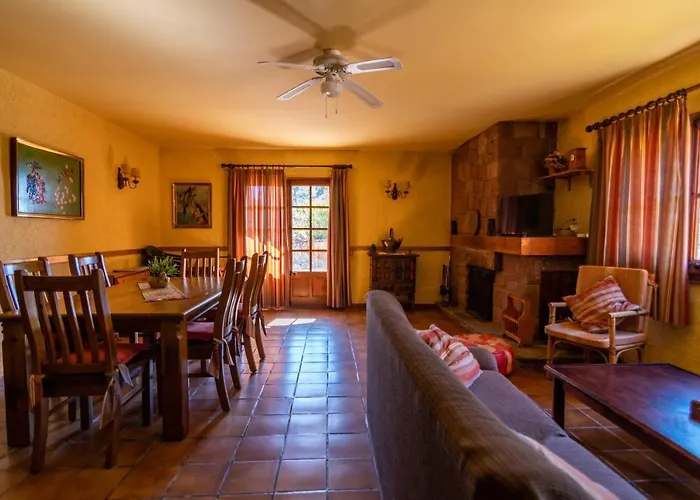 Eva & Travel - El Bosquet De Prades