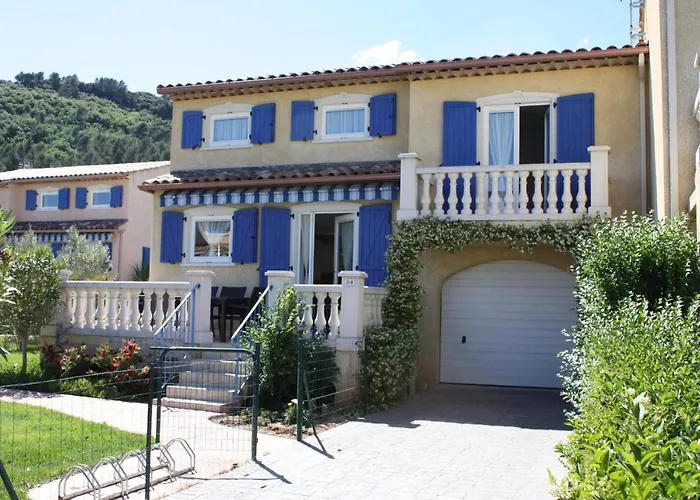 Villa Prestige côté calme du domaine de vacances - 8 pers 4 ch 2 sdb 120m2