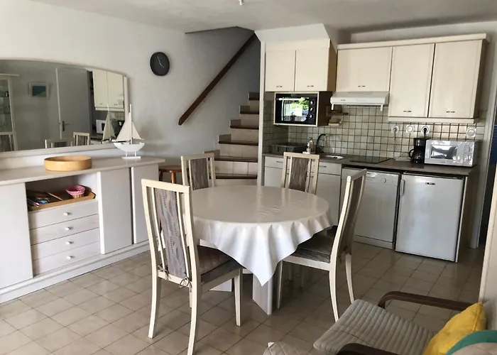 Confort Et Calme A Deux Pas Des Plages De Valras