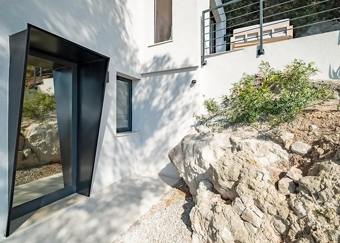 Villa Vista Mare By Ivillamia Com