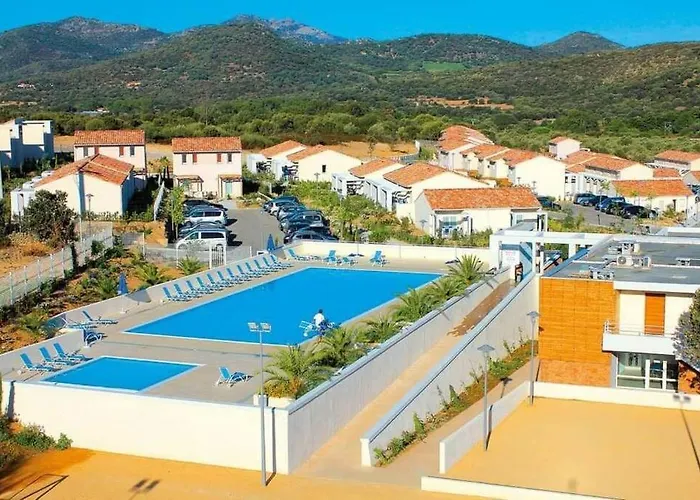 Maison duplex 2 chambres, avec jardin, 800m plage