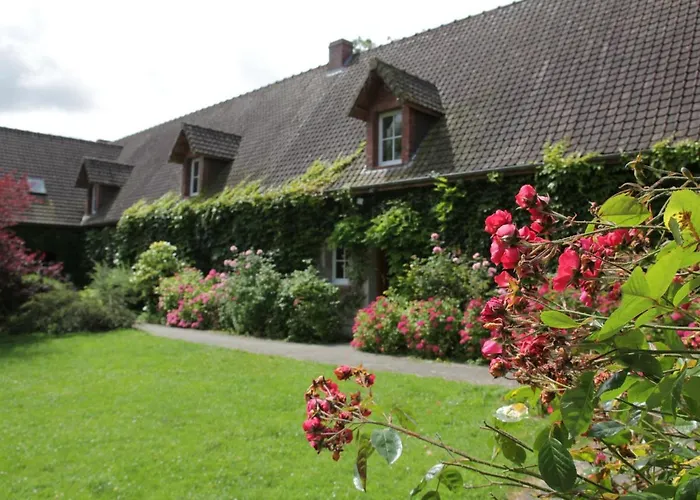 Chalet Near Quend Beach With Pool