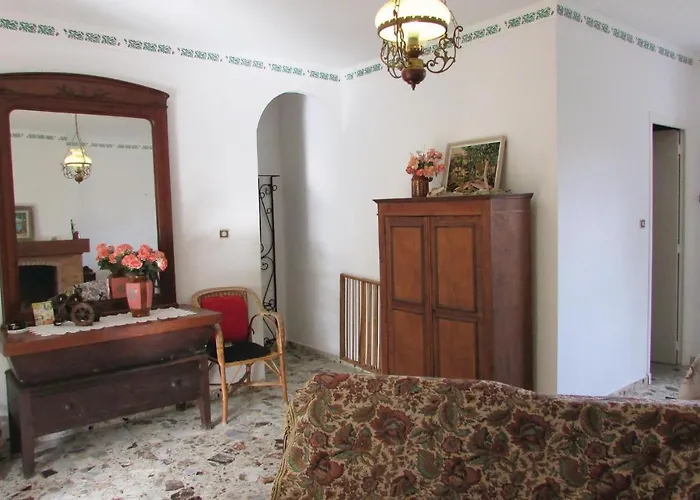 Superbe Maison De 3 Chambres À Sagone