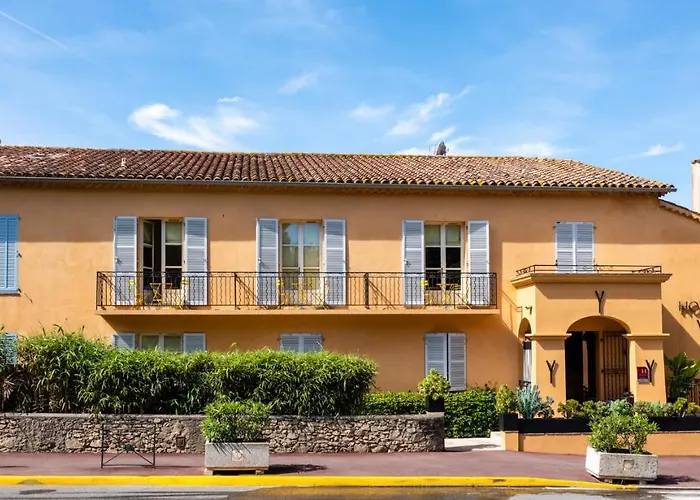Hôtel Le Y