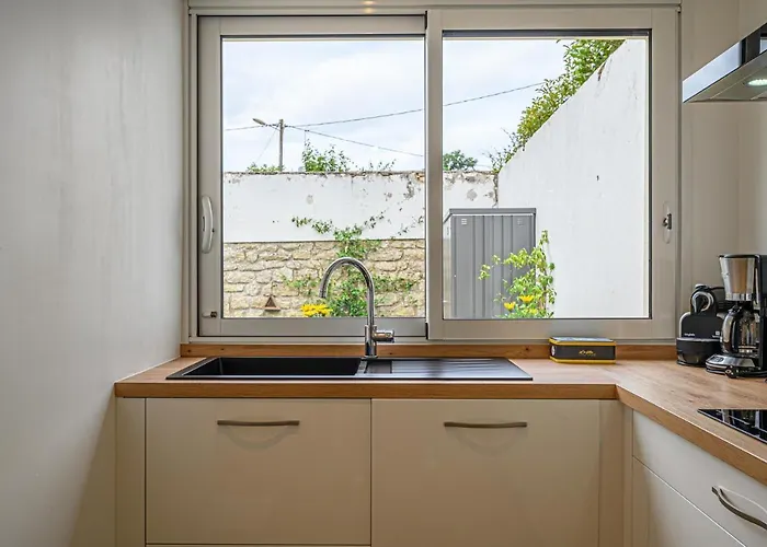 LA P'TITE VANNETAISE - Petite maison au bord de l'eau à Conleau avec vélos