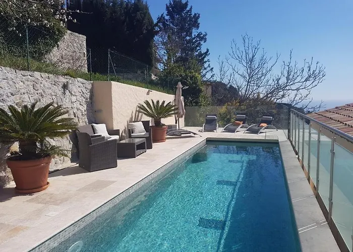 Luxurious, Quiet, And Peaceful, 3 Floor Villa, 5Km From Monaco