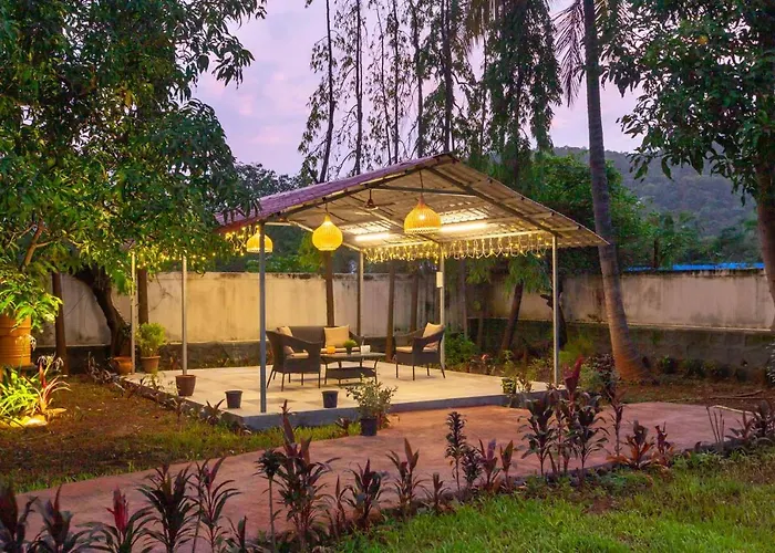 Grey Mosaics By Stayvista - Mountain-View Villa In Vasai With Pool, Spacious Lawn & Terrace