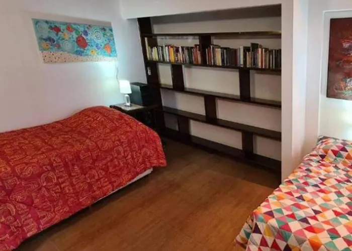 Lola Barracas Casa Con Cochera