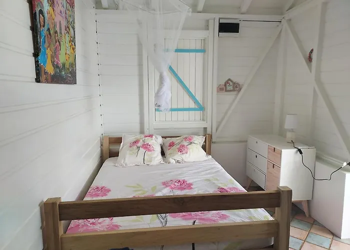 la villa caribéenne de la plage des surfeurs