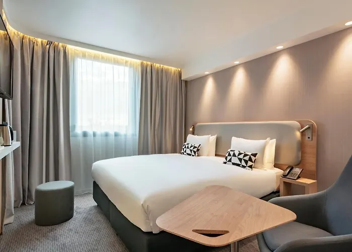 Holiday Inn Express - Marne-la-Valle Val d Europe, an IHG Hotel
