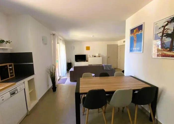 Appartement Lena 6 pers piscine 500 m plage