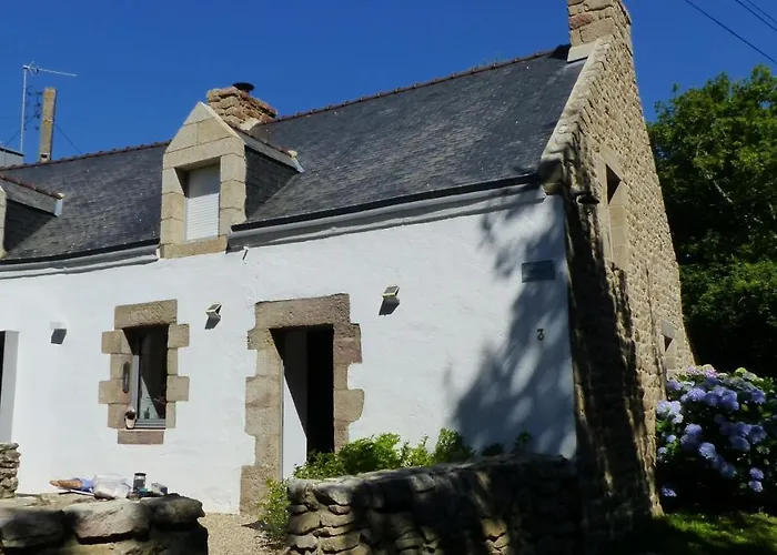 Belle longère en campagne à Larmor Baden