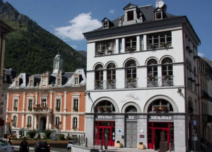 Chalet Mitoyen 3 Chambres, Terrasse, Proche Centre Cauterets, Navette Ski Gratuite - FR-1-401-254