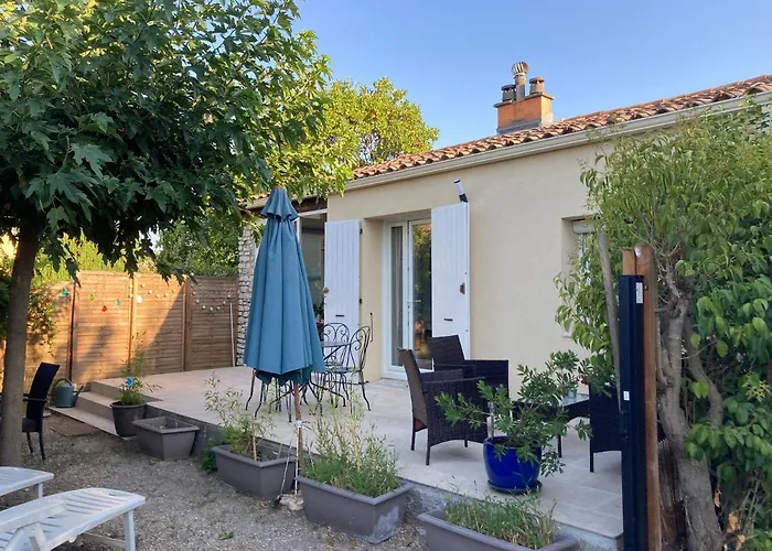 Maison Avec jardin clôturé