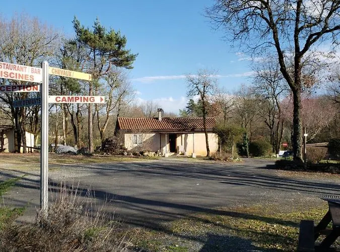 Gîte dans camping 4 étoiles