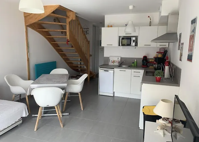 Charmante maisonnette à Quend Plage, 2 chambres, jardinet, parking, proche commodités - FR-1-482-45