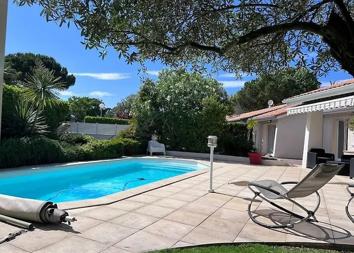Villa avec piscine domaine du Golf