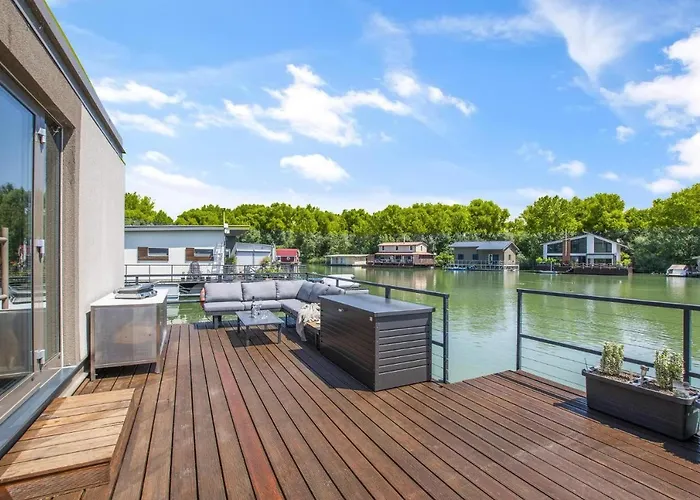 The Root Your Charming Floating Home