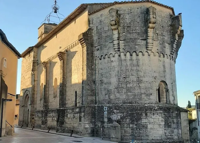 Maison tranquille dans village