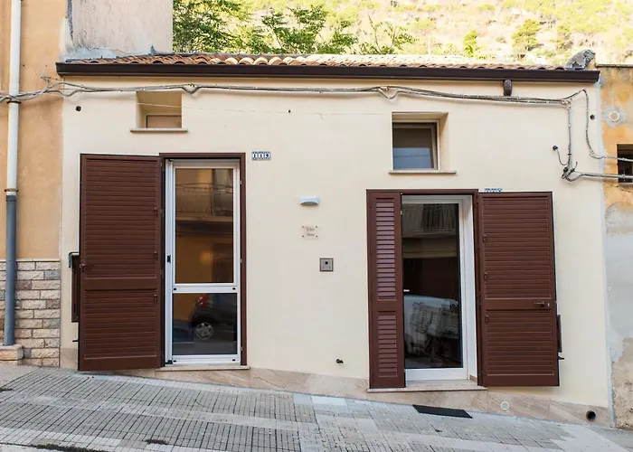 White Home