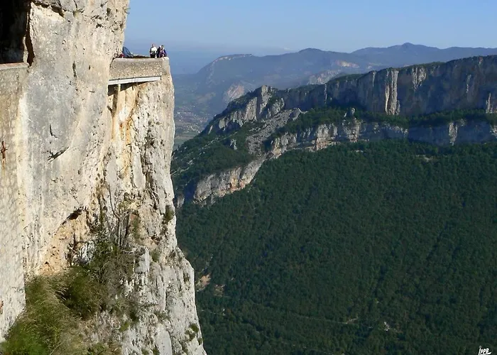 Logez au cœur du parc du Vercors