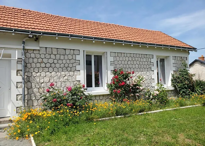 La Chamarande, peaceful cottage near Tours Amboise