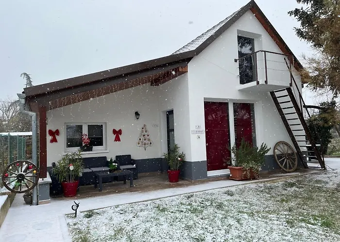 Maison   jardin la cigogne 