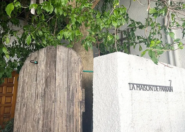La maison de Parrain - A proximité des plages