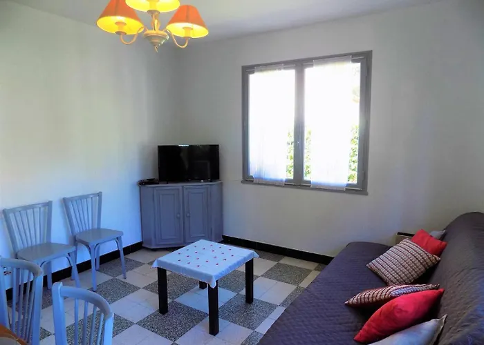 Ronce-les-Bains - MAISON MITOYENNE avec son JARDIN PRIVATIF - AU CALME et SOUS LES PINS