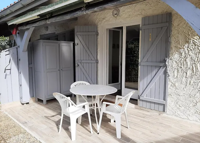Villa Patio Charmante, 2 Pas des Plages, Terrasse, Parking, Piste Cyclable - FR-1-239-892