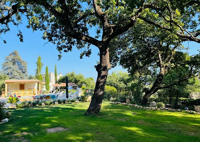 Paisible et Spacieuse Villa avec 4 suites indépendantes