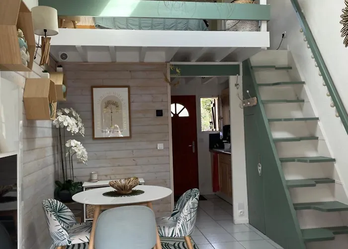 Jolie Maison Au Golf