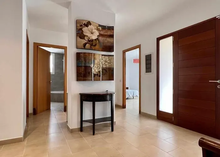 Casa Mas Ambros Con Piscina Desbordante