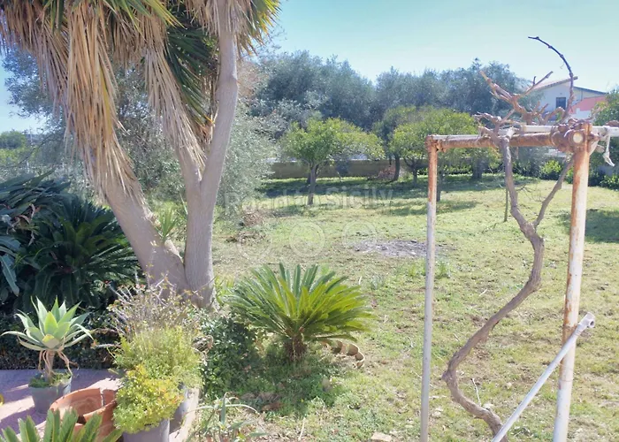Aleari Villa Fanusa