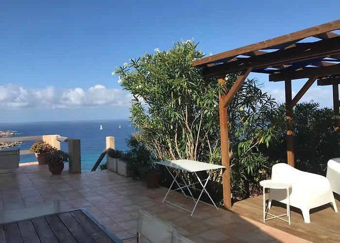 Maison Maquis - la vue, le silence, la mer