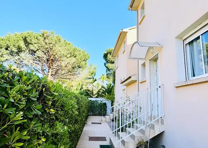 Maison en bord de mer, Plage de la Marana en Corse