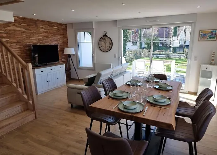 Maison familiale avec jardin