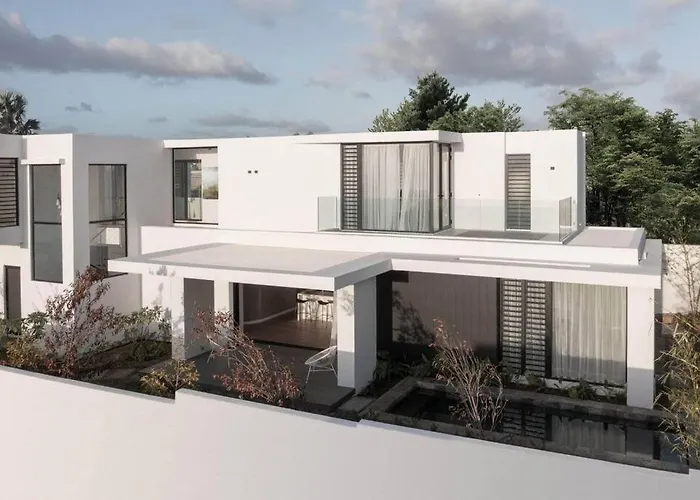 Iiluka 3.5 Bedroom Villa