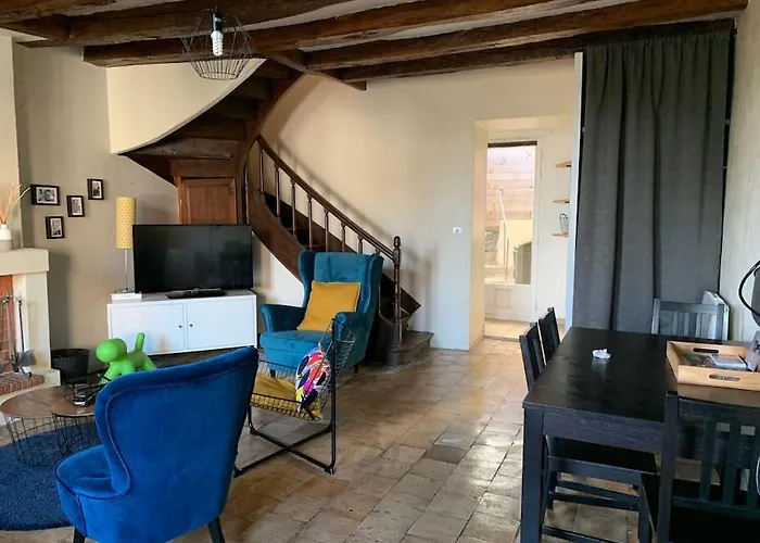 Entre châteaux et vignobles, au bord de la Loire