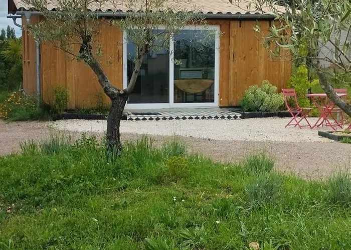 Eden 122