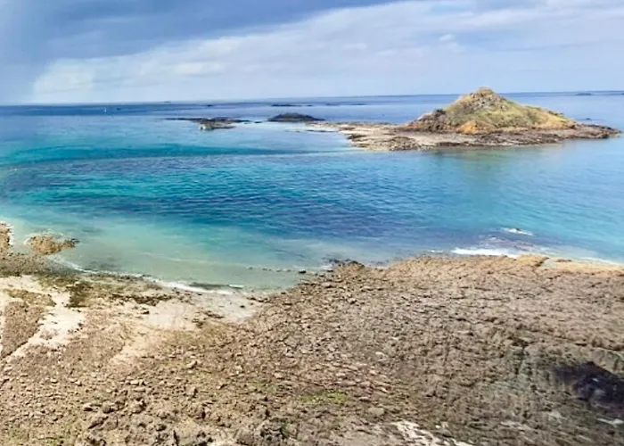 Grande maison neuve à 100 m de la plage