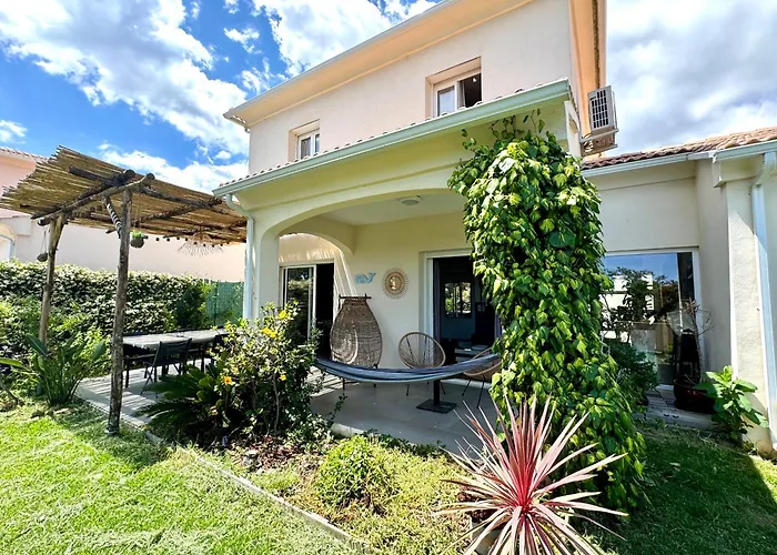 Jolie maison Borgo trois chambres trois salles de bain