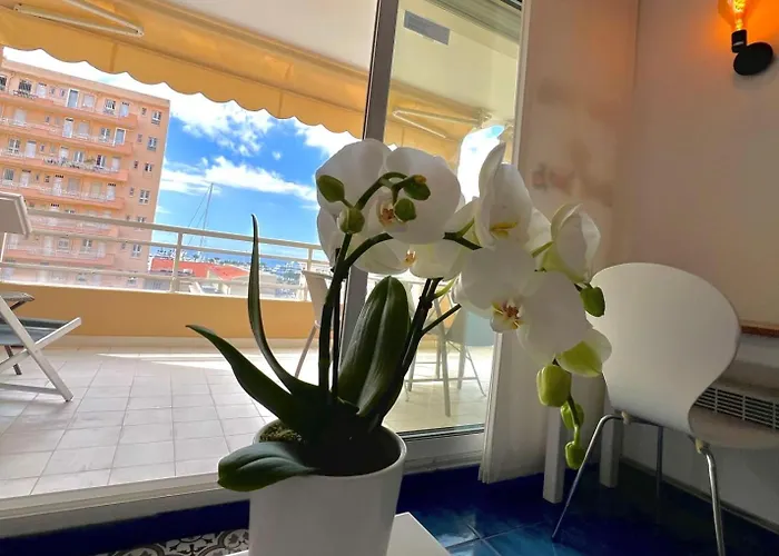 Golfe Juan - 4 People - Sea View - Swimming Pool - Garage